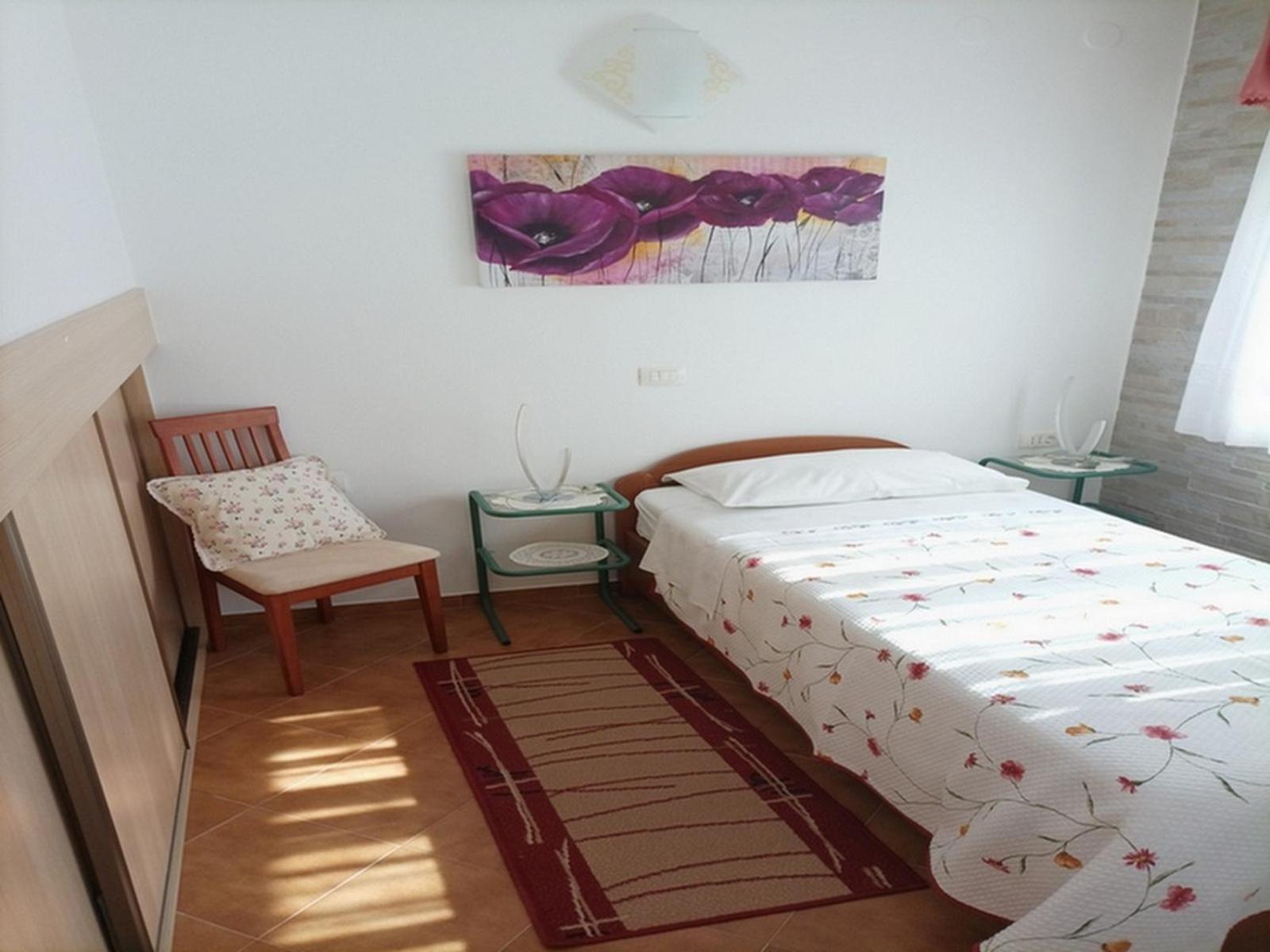 Apartments Daria 로비니 외부 사진