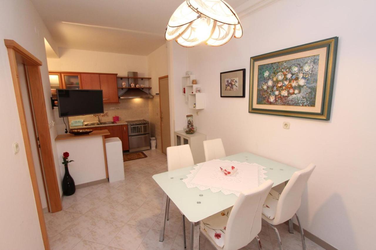 Apartments Daria 로비니 외부 사진