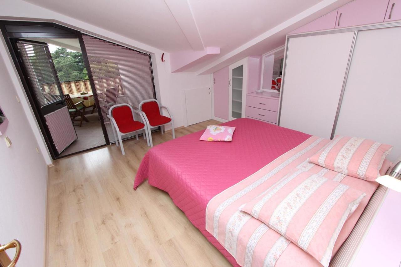 Apartments Daria 로비니 객실 사진